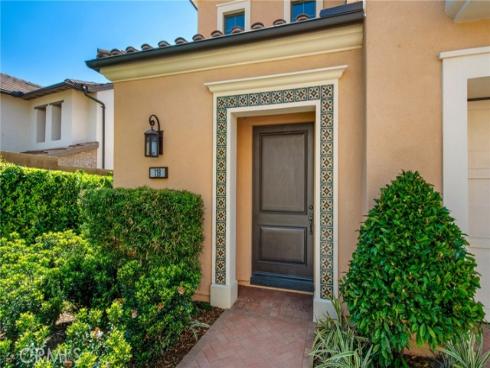 118  Tritone  , Irvine, CA