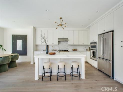 118 Tritone , Irvine, CA