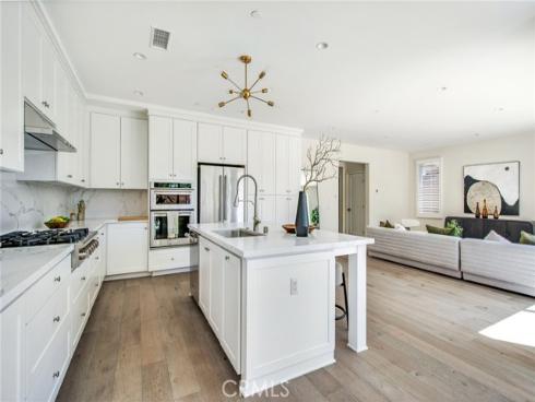 118 Tritone , Irvine, CA