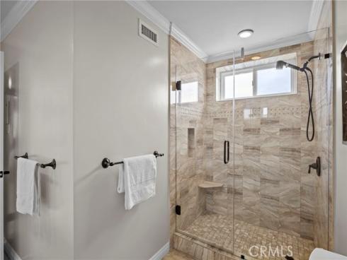 8 Saratoga , Irvine, CA