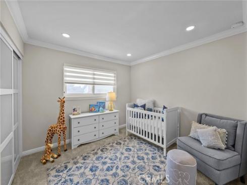 8 Saratoga , Irvine, CA