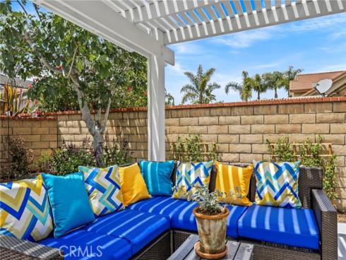 8 Saratoga , Irvine, CA