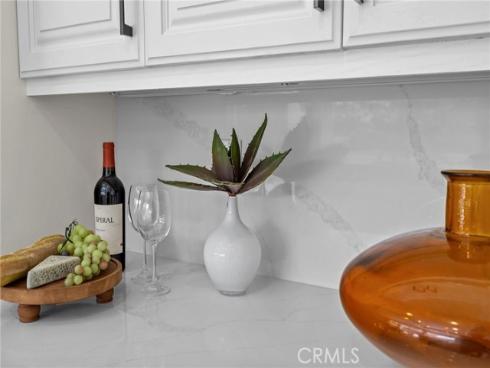 8 Saratoga , Irvine, CA