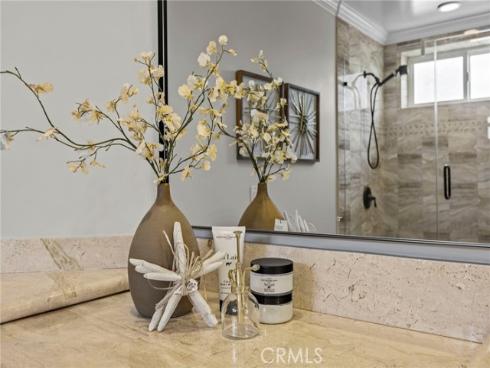 8 Saratoga , Irvine, CA