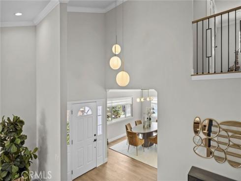 8 Saratoga , Irvine, CA