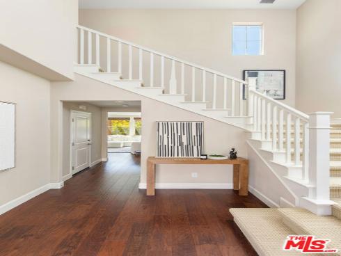 66 Rembrandt , Irvine, CA