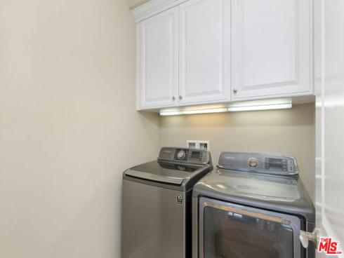 66 Rembrandt , Irvine, CA