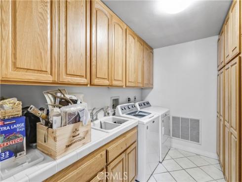 5200 Irvine 152 Boulevard, Irvine, CA