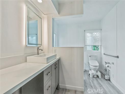 5200 Irvine 502 Boulevard, Irvine, CA