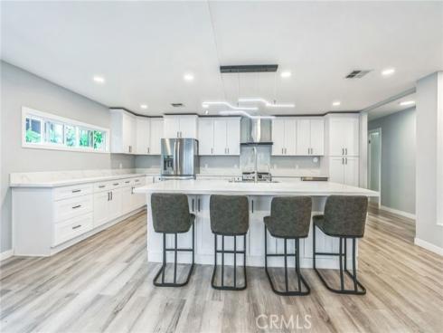 5200 Irvine 502 Boulevard, Irvine, CA