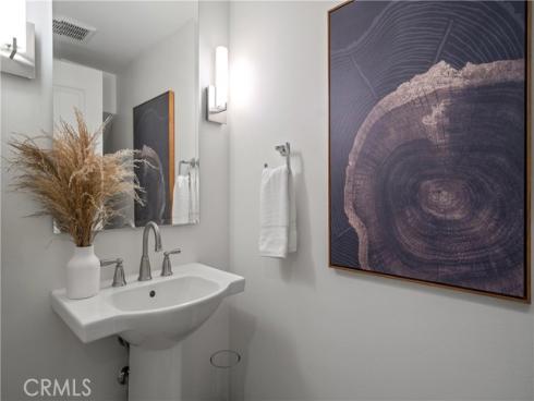 125 Annuals , Irvine, CA