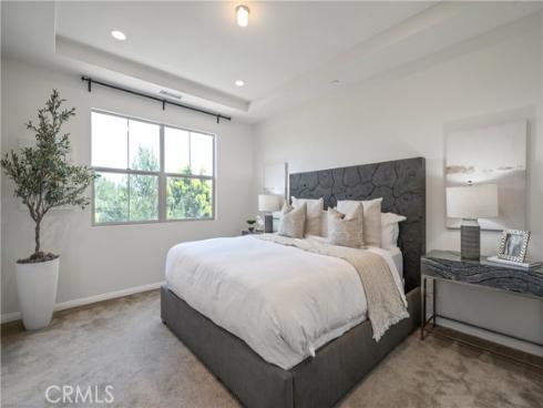 125 Annuals , Irvine, CA