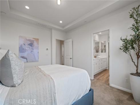 125 Annuals , Irvine, CA