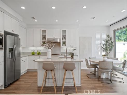 125 Annuals , Irvine, CA