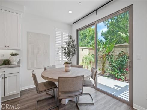 125 Annuals , Irvine, CA