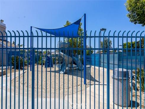 24 Brena , Irvine, CA