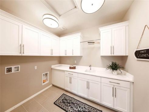 124 Cutlass , Irvine, CA