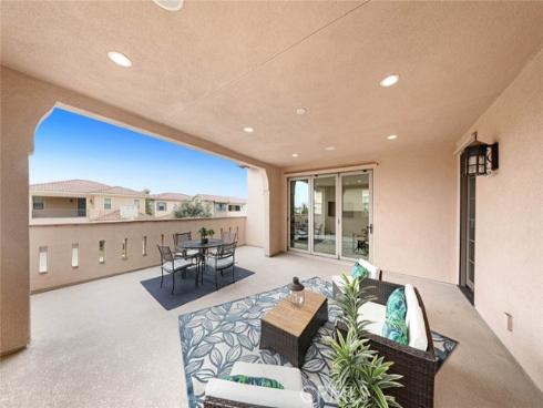 124 Cutlass , Irvine, CA