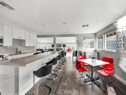 326 Tangelo 323 , Irvine, CA