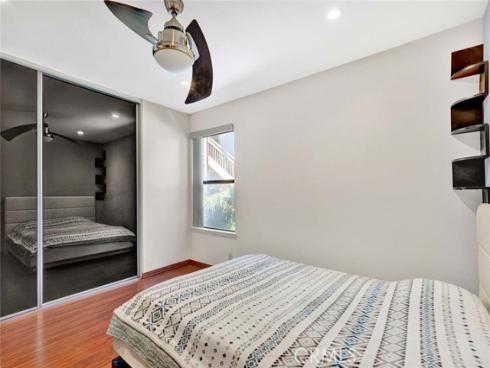 326 Tangelo 323 , Irvine, CA