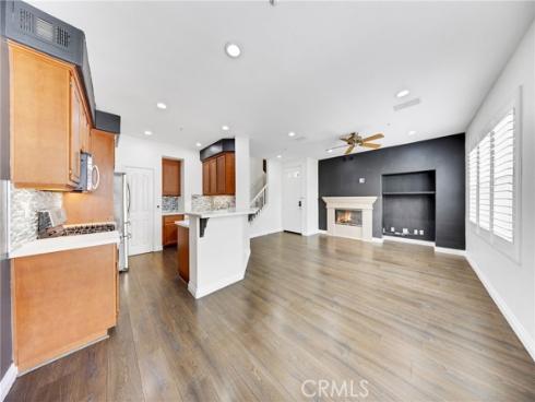 86 Topaz , Irvine, CA