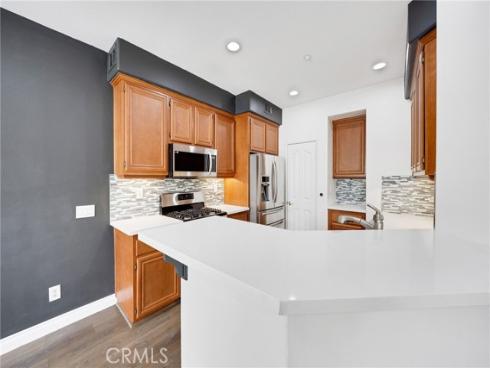 86 Topaz , Irvine, CA