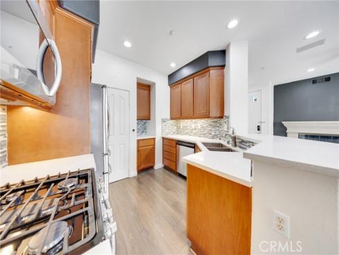 86 Topaz , Irvine, CA