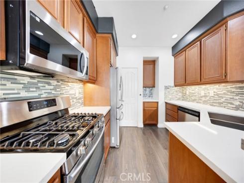 86 Topaz , Irvine, CA