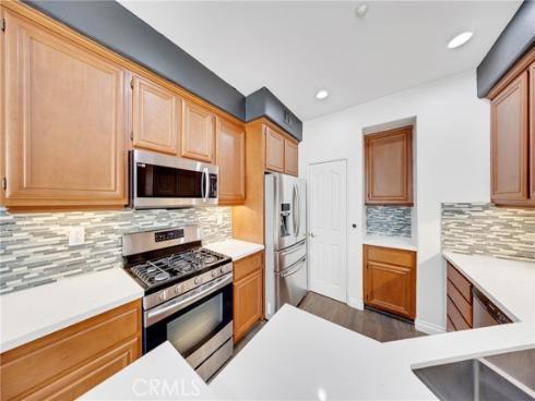 86 Topaz , Irvine, CA