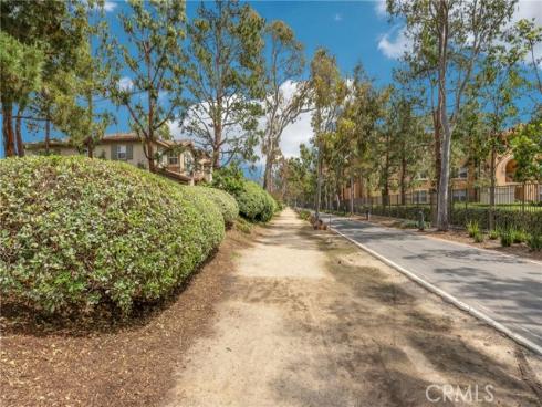 86 Topaz , Irvine, CA