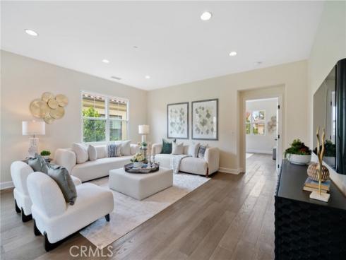 49 Clocktower , Irvine, CA