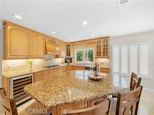 19 Christamon , Irvine, CA