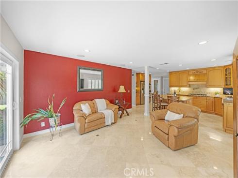 19 Christamon , Irvine, CA