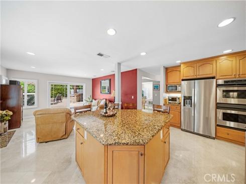 19 Christamon , Irvine, CA