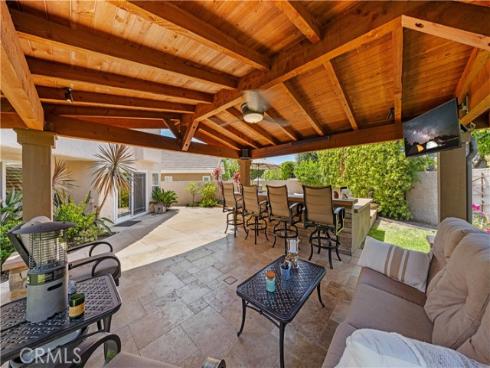 19 Christamon , Irvine, CA