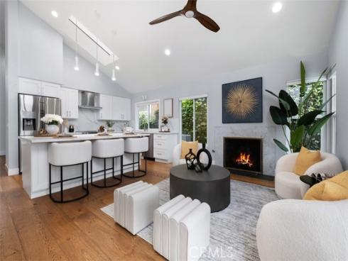 8 Recodo , Irvine, CA