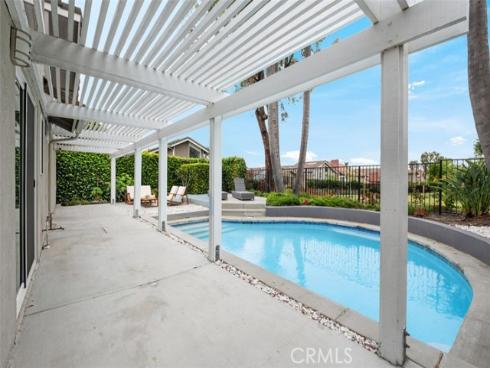 8 Recodo , Irvine, CA