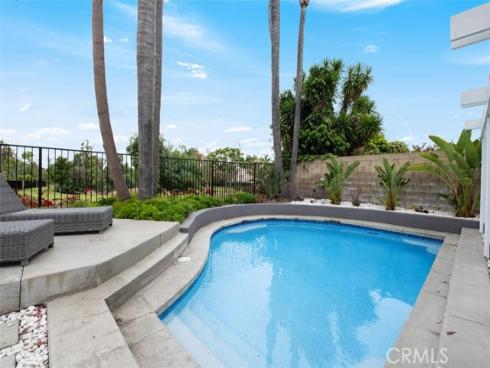 8 Recodo , Irvine, CA