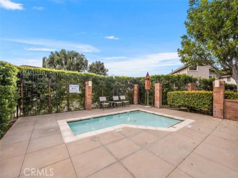 8 Recodo , Irvine, CA