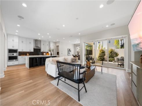 271 Merit , Irvine, CA