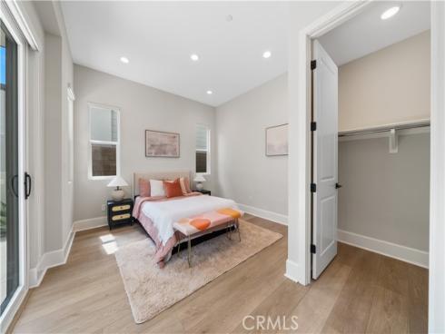 271 Merit , Irvine, CA