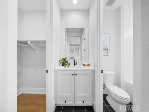 271 Merit , Irvine, CA