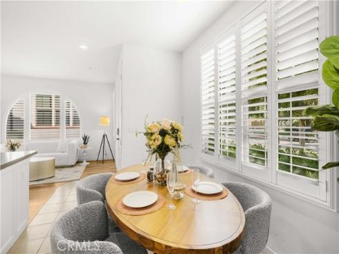 65 Tallowood , Irvine, CA