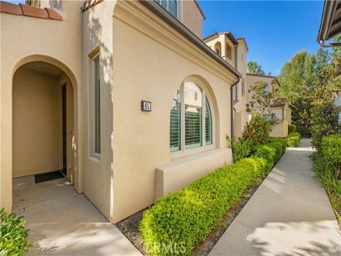 65  Tallowood  , Irvine, CA