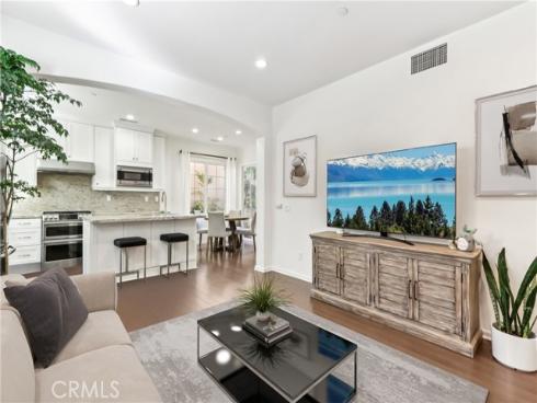 182 Firefly , Irvine, CA