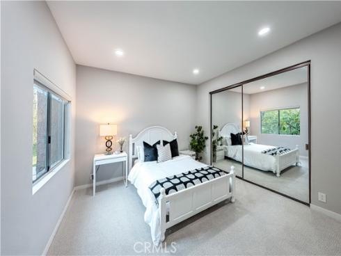 6 Highland 4 , Irvine, CA