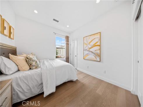 163 Rodeo , Irvine, CA