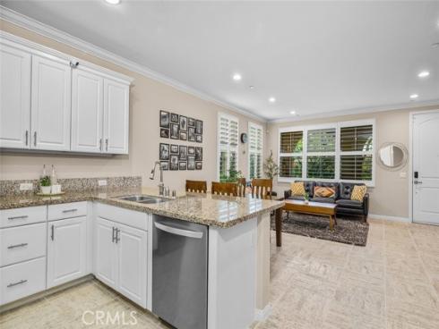 102 Rose Arch 23 , Irvine, CA