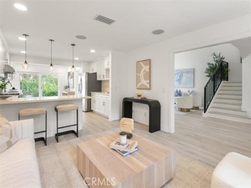 15 Alejo 61 , Irvine, CA