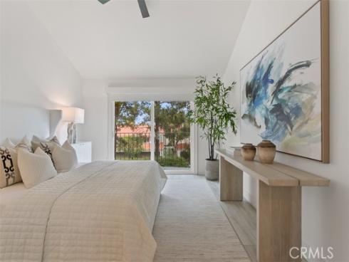 15 Alejo 61 , Irvine, CA